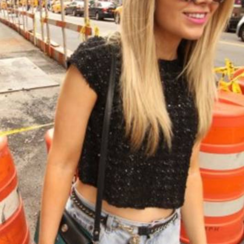 *MOVING SALE* best offer Zara crop sweater